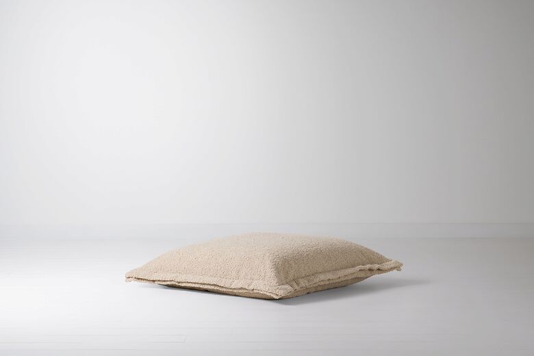 Maxim floor pillow Maxim floor pillow